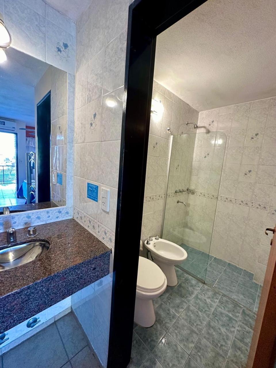 Hotel Carlos Paz Villa Carlos Paz Exteriör bild