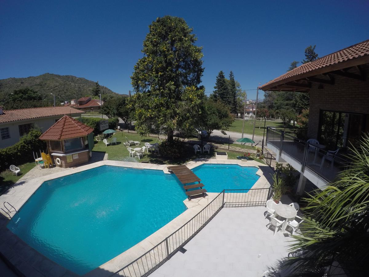 Hotel Carlos Paz Villa Carlos Paz Exteriör bild