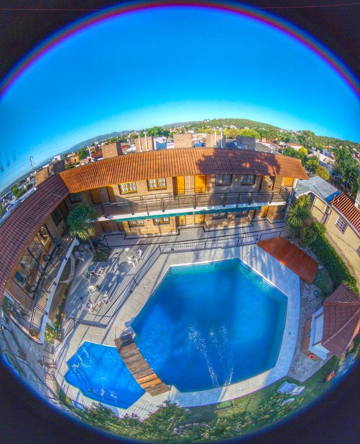 Hotel Carlos Paz Villa Carlos Paz Exteriör bild